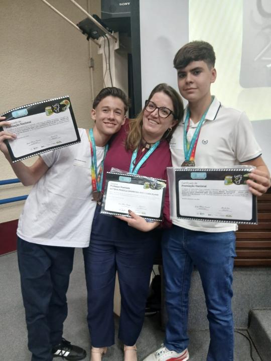 Foto 10 de 10 — Alunos de Boa Esperança do Sul são premiados por destaque em Olimpíada de Matemática